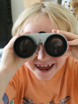 2010Jan16_Binoculars_Andy_Hay_239756376_3e6a0c4e8a_b