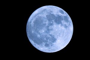 2009Dec31_BlueMoon_Shenghung_Lin940272586_117e9aad5c_b