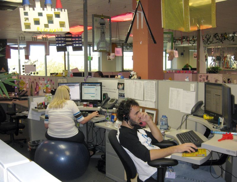 Is this unusual work environment productive? Just look at these photos ...